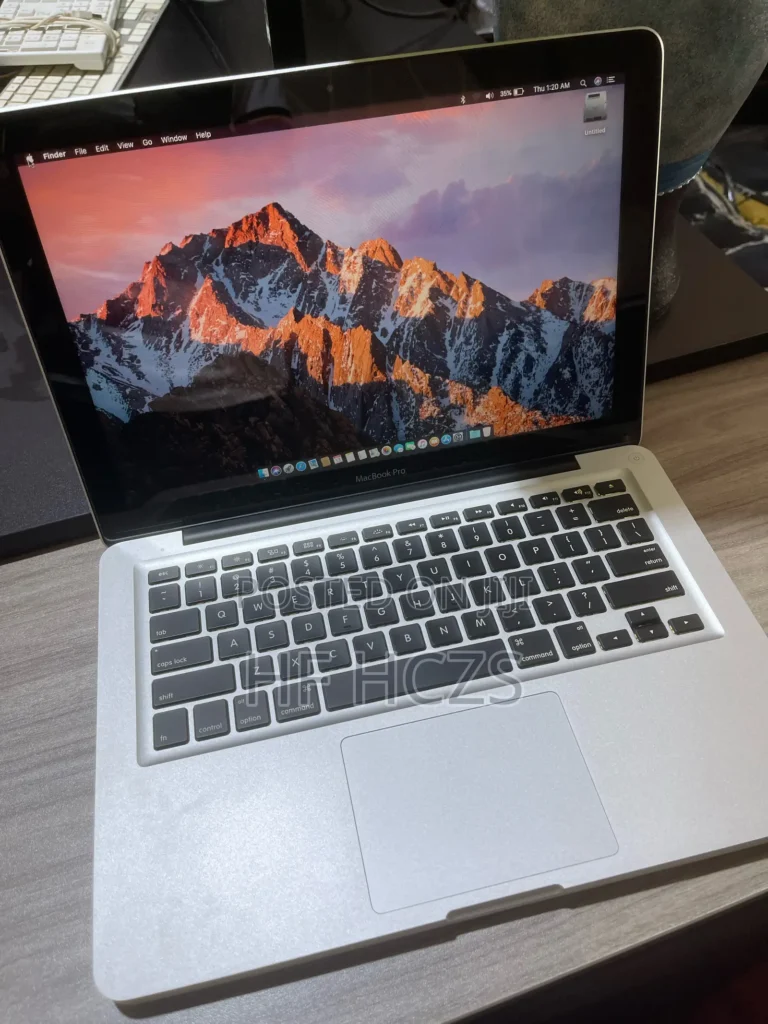 Laptop Apple MacBook Pro 8GB Intel Core i7 HDD 500GB